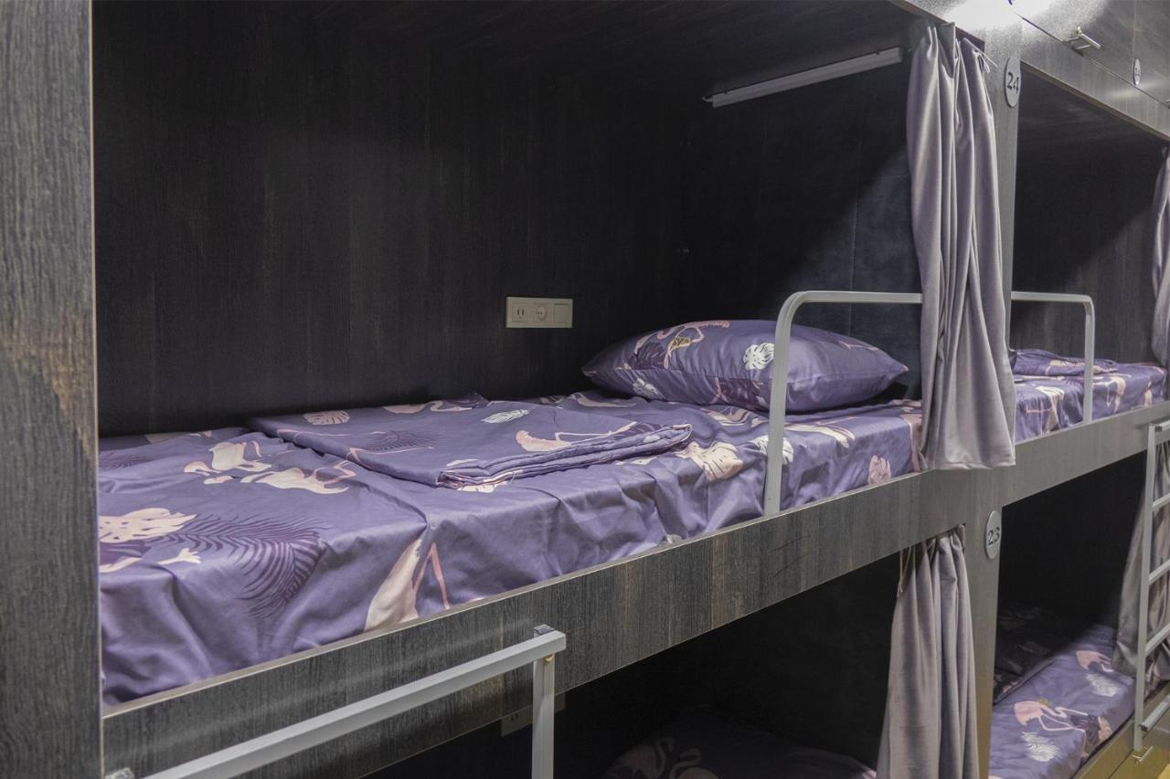 Midcity Hostel Yerevan Ngoại thất bức ảnh