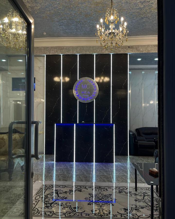Midcity Hostel Yerevan Ngoại thất bức ảnh