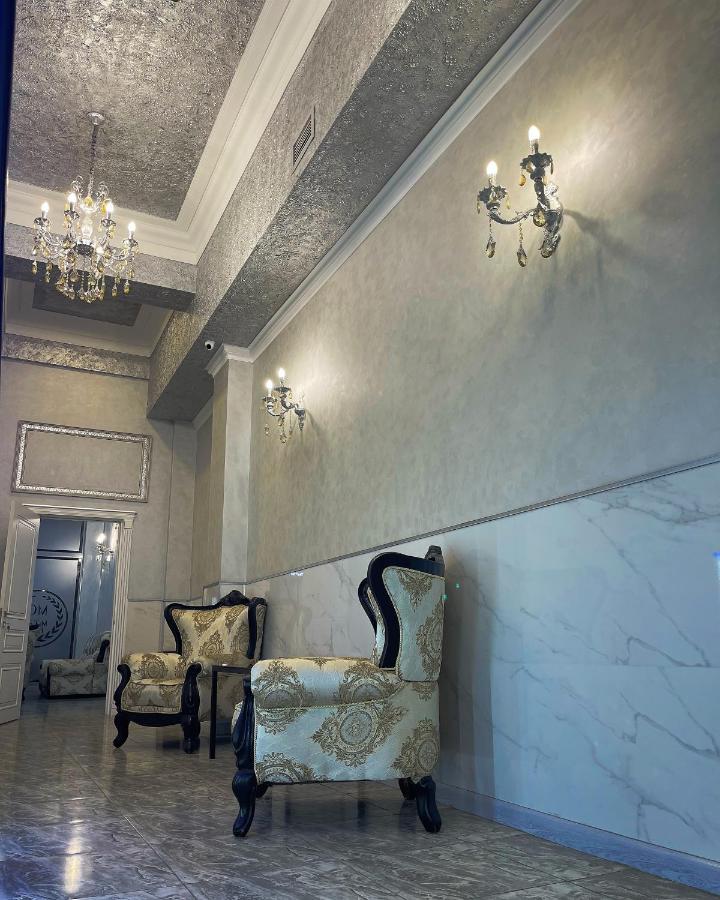 Midcity Hostel Yerevan Ngoại thất bức ảnh